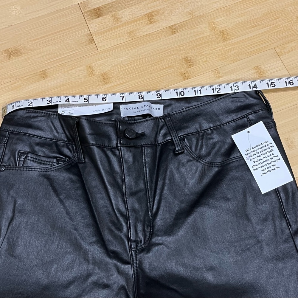 NWT Faux Leather Look Social Standard Skinny Ankle Jeans, Sz 6 or Sz 4 - Picture 12 of 16